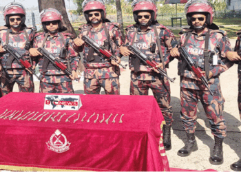 সীমান্ত এলাকা থেকে ২৪টি শক্তিশালী ইলেকট্রিক ডেটোনেটর উদ্ধার