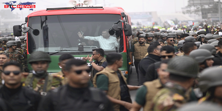 তারেক রহমানকে স্বাগত জানাতে পথে পথে জনস্রোত