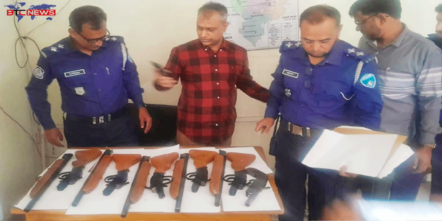 লক্ষ্মীপুরে কবরস্থান থেকে ৬টি আগ্নেয়াস্ত্র উদ্ধার