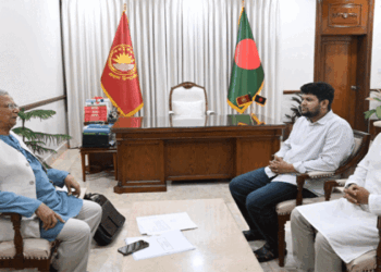 পদত্যাগের পর আসিফ ও মাহফুজকে যে পরামর্শ দিলেন প্রধান উপদেষ্টা