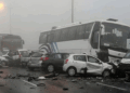 কুয়াশায় ভারতে একের পর এক বাস ট্রাক গাড়ির সংঘর্ষ
