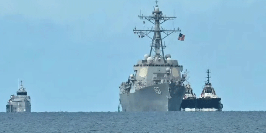 ভেনেজুয়েলা ছেড়ে যাওয়া ও প্রবেশকারী সব তেল ট্যাংকার অবরোধের নির্দেশ ট্রাম্পের