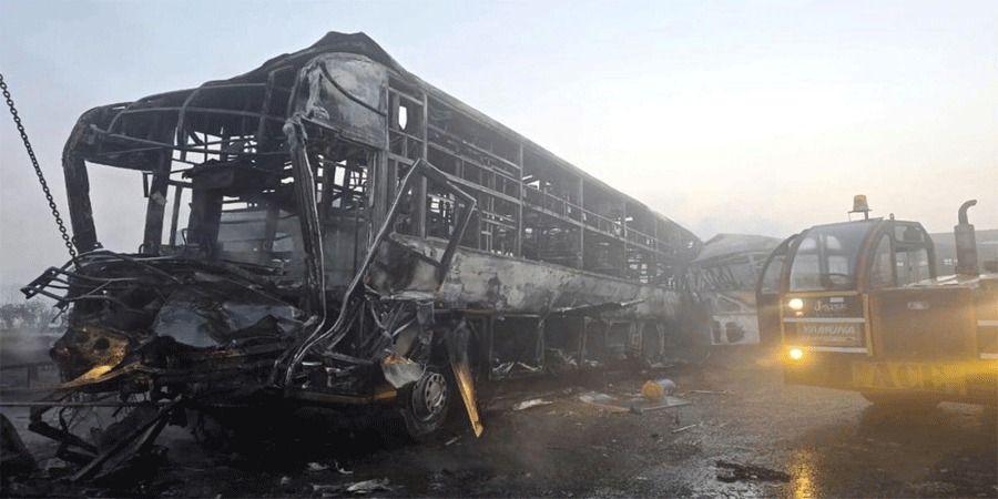 ঘন কুয়াশায় ভারতের এক্সপ্রেসওয়েতে ১০ গাড়ির সংঘর্ষ, নিহত-৪