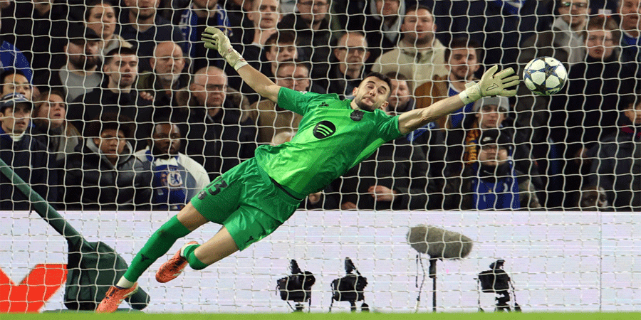 বার্সেলোনাকে ‘বাঁচানো’ গার্সিয়াকে নিয়ে উচ্ছ্বসিত ফ্লিক