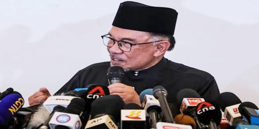 থাইল্যান্ড-কম্বোডিয়াকে সংলাপের আহ্বান আনোয়ার ইব্রাহিমের