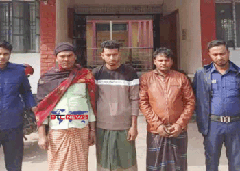 সাতক্ষীরায় পুলিশ ফাঁড়িতে হামলা করে আসামি ছিনতাই, গ্রেপ্তার-৩