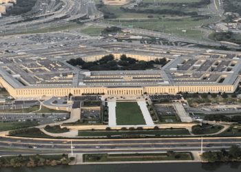 পেন্টাগনের বিরুদ্ধে মামলা করল নিউইয়র্ক টাইমস