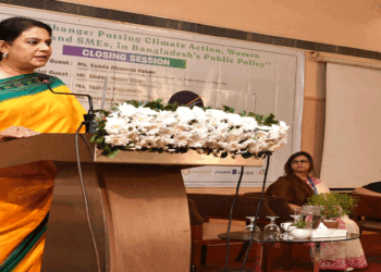 জলবায়ু পরিবর্তনে নারীর উদ্ভাবনী উদ্যোগেই ঘুরে দাঁড়াচ্ছে পরিবার-অর্থনীতি : পরিবেশ উপদেষ্টা