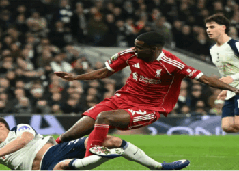 ইসাকের পা ভেঙে যাওয়ার আশঙ্কা লিভারপুলের