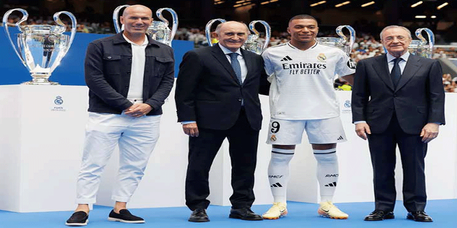 জিদানের সঙ্গে এমবাপের তুলনার সুযোগ দেখেন না লেবাফ