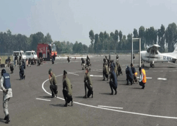 রাজশাহীর শাহ মখদুম বিমানবন্দরে ঝুঁকি মোকাবিলায় যৌথ নিরাপত্তা মহড়া