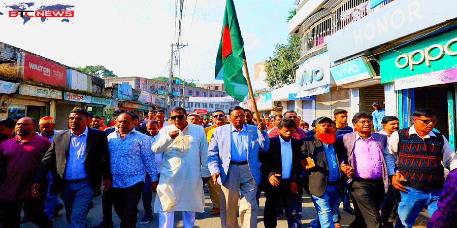 চেয়ারপার্সন উপদেস্টা এএসএম আম হালিমের নেতৃত্বে ইসলামপুরে বিজয় মিছিল