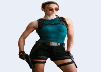 লারা ক্রফটের ভূমিকায় সোফি টার্নার