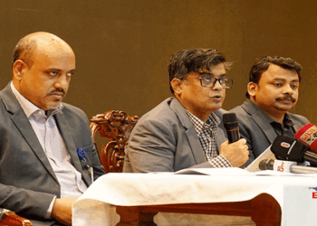 নির্বাচনের আগে লুট হওয়া অস্ত্র দ্রুত উদ্ধারের তাগিদ প্রধান উপদেষ্টার : জানালেন প্রেস সচিব