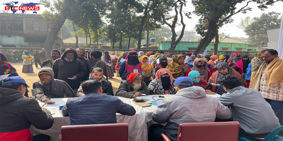 পঞ্চগড়ে ফ্রি মেডিকেল ক্যাম্পে সাত শতাধিক রোগীর চিকিৎসা