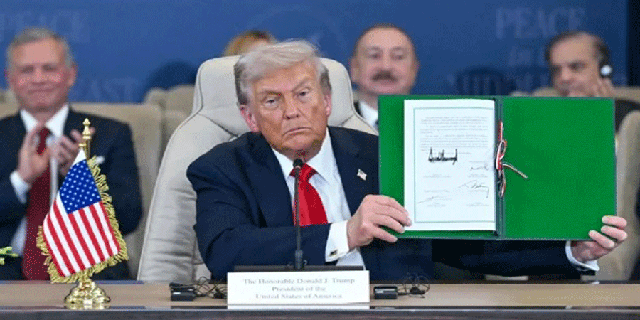 গাজা পুনর্গঠনে ‌‘বোর্ড অব পিস’ ঘোষণা ট্রাম্পের, যাদের আমন্ত্রণ জানানো হলো