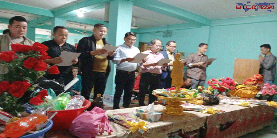 কর্ণফুলী উপজেলাধীন বড়গাঙ বৌদ্ধ বিহারের নবনির্বাচিত কমিটির শপথ গ্রহণ