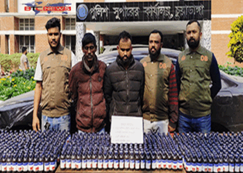 চুয়াডাঙ্গায় ৮৪০ বোতল ইসকাফ সহ আটক-২