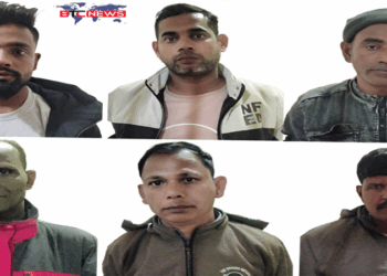 রাজশাহীতে আরএমপির মাদক ও জুয়াবিরোধী অভিযানে ৬ জন গ্রেপ্তার; ট্যাপেন্টাডল ট্যাবলেট, তাস ও নগদ অর্থ জব্দ