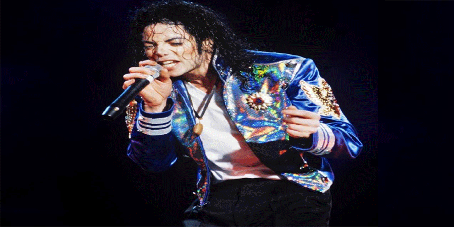 যে অভিযোগ থেকে খালাস পেয়ে কান্নায় ভেঙে পড়েছিলেন মাইকেল জ্যাকসন