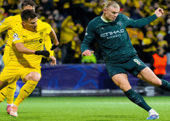 ম্যাচ হেরে সমর্থকদের টিকেটের অর্থ ফেরত দিচ্ছে সিটি