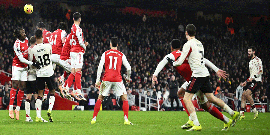 লিভারপুলের সঙ্গে আটকে গেল আর্সেনাল