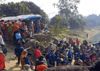 দিনাজপুরে কাঁকড়া নদী থেকে দুই যুবকের মরদেহ উদ্ধার
