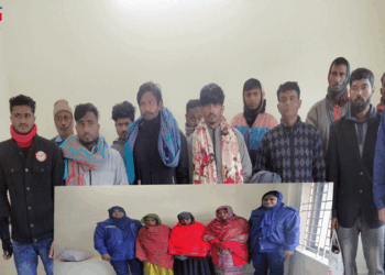 পুলিশের বিশেষ অভিযান: আদমদীঘিতে তিন নারীসহ গ্রেপ্তার-১৯