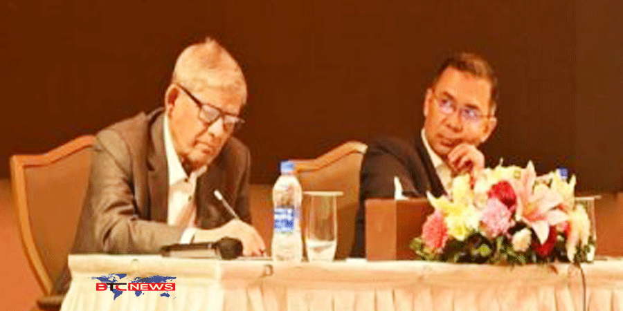 আমাকে ‘মাননীয়’ শব্দে সম্বোধন করবেন না : সাংবাদিকদের তারেক রহমান