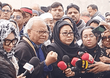 খালেদা জিয়ার দেখানো পথেই ‘গণতন্ত্র সমুন্নত’ থাকবে : রিজভী