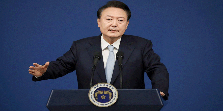 দক্ষিণ কোরিয়ার সাবেক প্রেসিডেন্ট ইউনের বিরুদ্ধে নতুন গ্রেপ্তারি পরোয়ানা