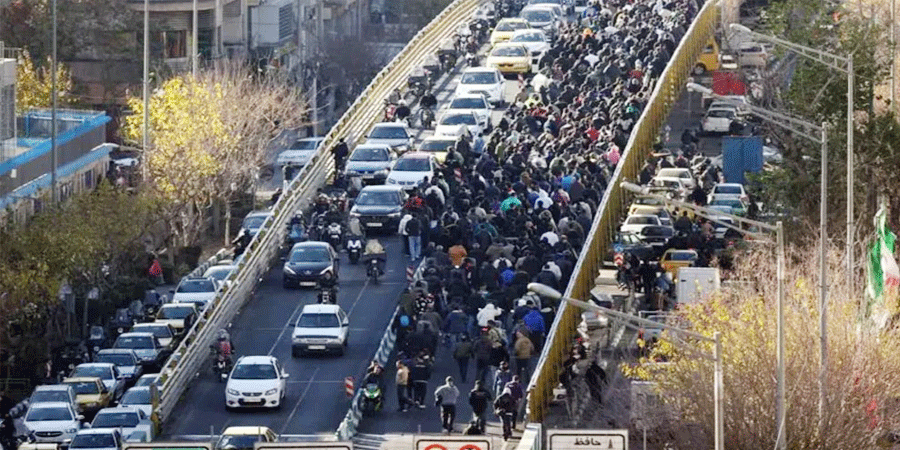 ইরানে হস্তক্ষেপ করলে পুরো মধ্যপ্রাচ্য অস্থিতিশীল হবে: যুক্তরাষ্ট্রকে তেহরানের হুঁশিয়ারি