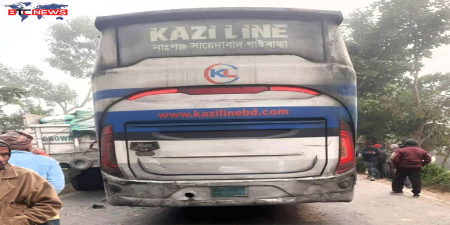 পলাশবাড়ীতে বাস-সিমেন্টবাহী ট্রাকের সংঘর্ষে ঘটনাস্থলেই নিহত দুই আহত দশ 