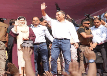 সিলেট আলিয়া মাদ্রাসা মাঠে লাখো জনতার ঢল: জনসভাস্থল কানায় কানায় পূর্ণ