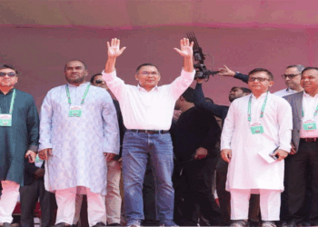 একটি দল মুসলমানদেরকে শিরক করাচ্ছে : তারেক রহমান