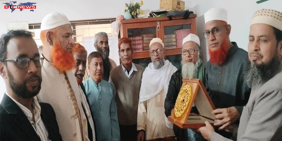 বাগমারায় নবনির্বাচিত এমপির সঙ্গে শুভেচ্ছা বিনিময়