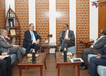 বাণিজ্য উপদেষ্টার সঙ্গে মার্কিন রাষ্ট্রদূতের সাক্ষাৎ