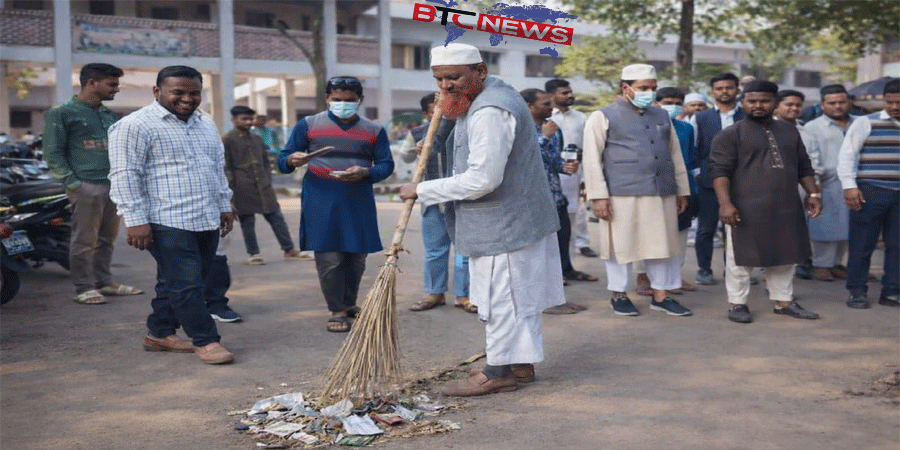 জলঢাকায় পরিষ্কার-পরিচ্ছন্নতা কর্মসূচির উদ্বোধন করেন এমপি ওবায়দুল্লাহ সালাফি