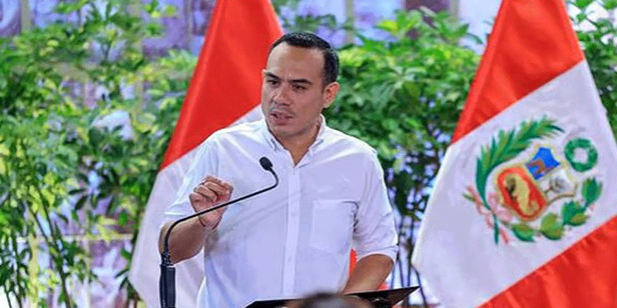 চীনা ব্যবসায়ীর সঙ্গে গোপন বৈঠক, অপসারিত পেরুর প্রেসিডেন্ট