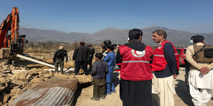 পাকিস্তানে সশস্ত্র গোষ্ঠীর বোমা হামলা, ১১ সেনা নিহত