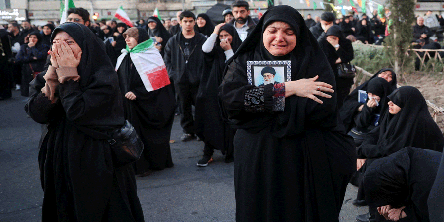 খামেনির কন্যা, জামাতা, পুত্রবধূ ও নাতি নিহত