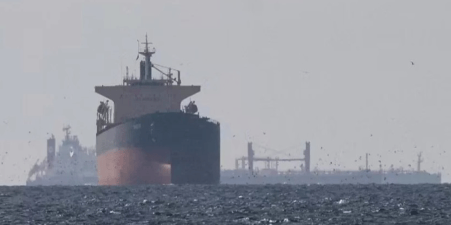 ইরানের তেলের ওপর নিষেধাজ্ঞা তুলে নিলো যুক্তরাষ্ট্র