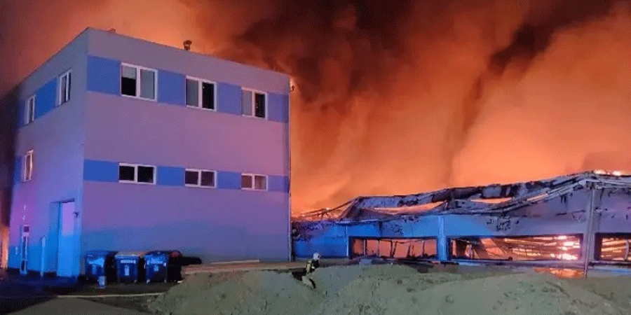 চেক প্রজাতন্ত্রে ইসরায়েলি সমরাস্ত্রের কারখানায় অগ্নিসংযোগ, ব্যাপক ক্ষয়ক্ষতি