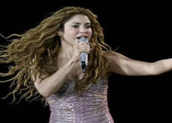 অনুষ্ঠান সূচি ঘোষণার পর ভারতে হচ্ছে না শাকিরার কনসার্ট