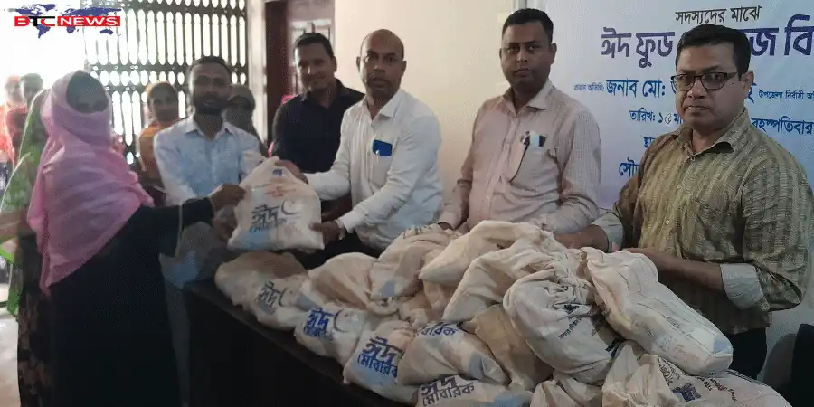 বকশীগঞ্জে সাজেদা ফাউন্ডেশনের উদ্যোগে ঈদ ফুড প্যাকেজ বিতরণ