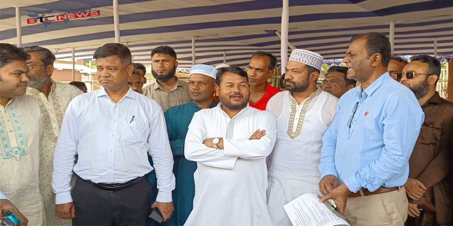 হযরত শাহ মখদুম রুপোশ (রহঃ) কেন্দ্রীয় ঈদগাহে ঈদের নামাজের প্রস্তুতি পরিদর্শনে রাসিক প্রশাসক