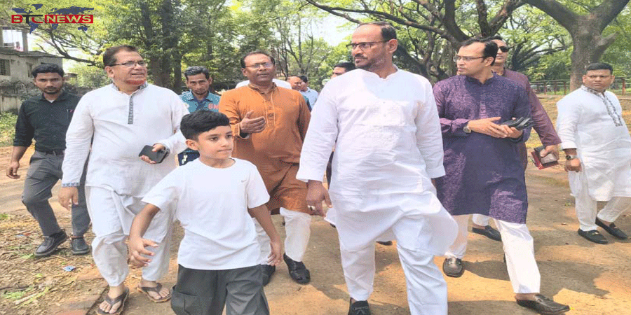 আকস্মিক চিড়িয়াখানা পরিদর্শনে প্রাণিসম্পদ প্রতিমন্ত্রী