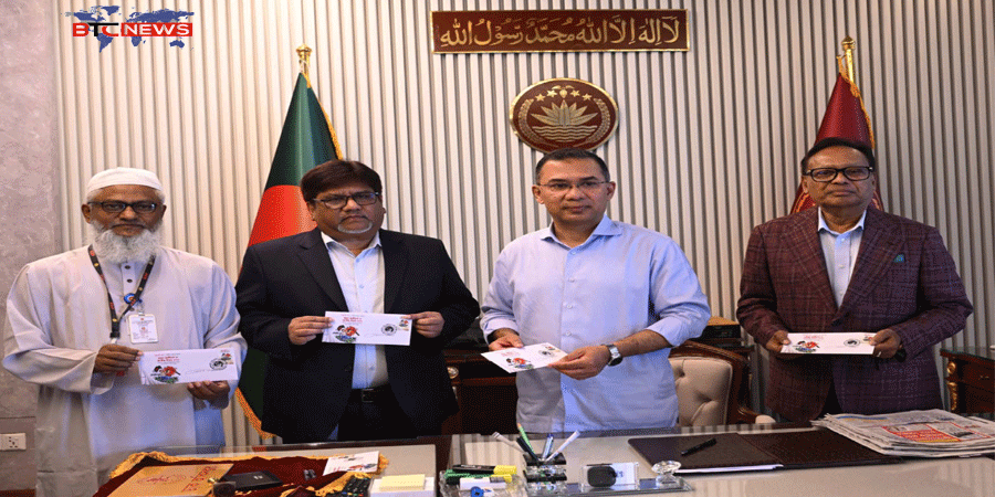 স্বাধীনতা দিবস উপলক্ষে স্মারক ডাক টিকিট উন্মোচন করলেন প্রধানমন্ত্রী