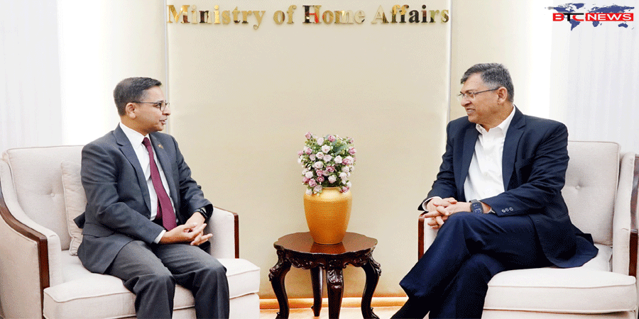 স্বরাষ্ট্রমন্ত্রীর সঙ্গে ভারতীয় হাইকমিশনারের বৈঠক