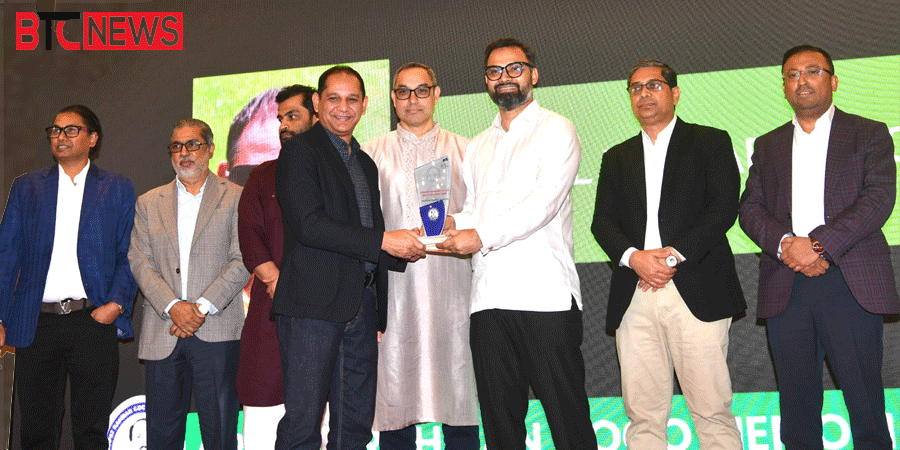 আট গুণী ব্যক্তিত্ব পেলেন ‘আরাফাত রহমান কোকো মেমোরিয়াল অ্যাওয়ার্ড’